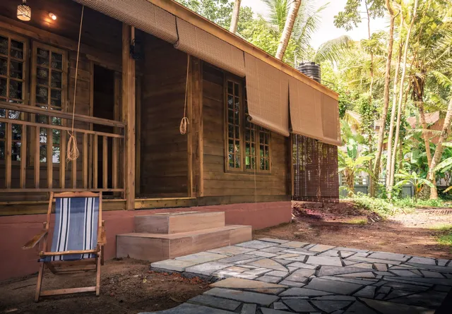 Green Chromide Munroe Homestays