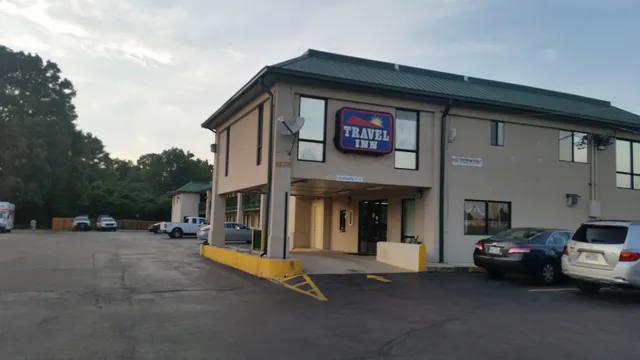 Travel Inn / vicksburg