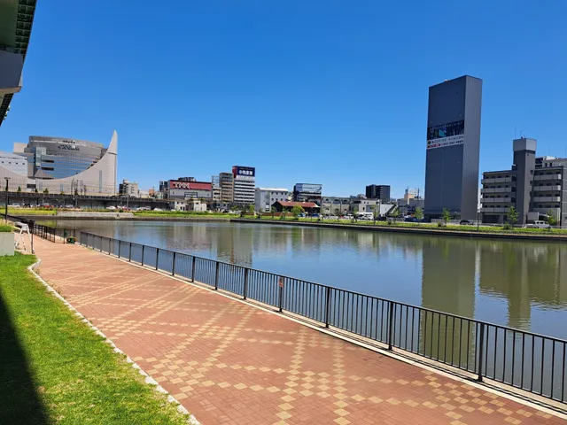 Horidome Ryokuchi Park