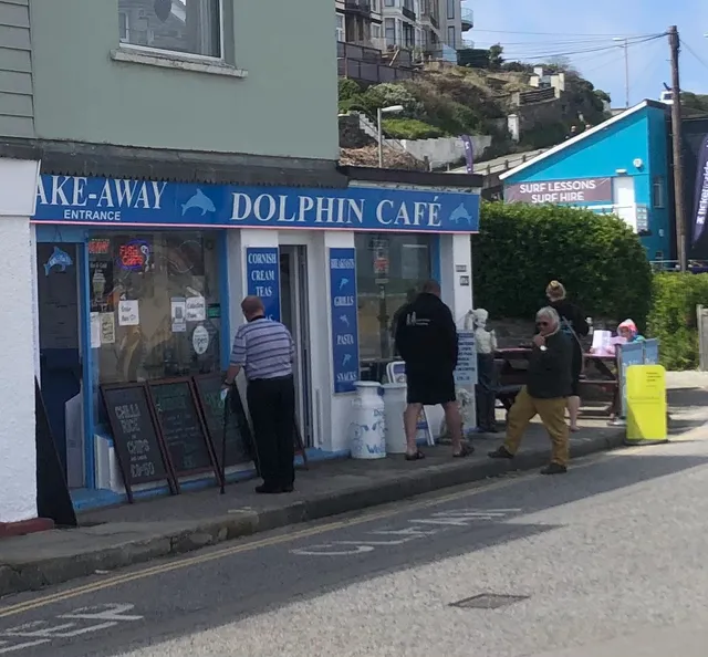 Dolphin Cafe