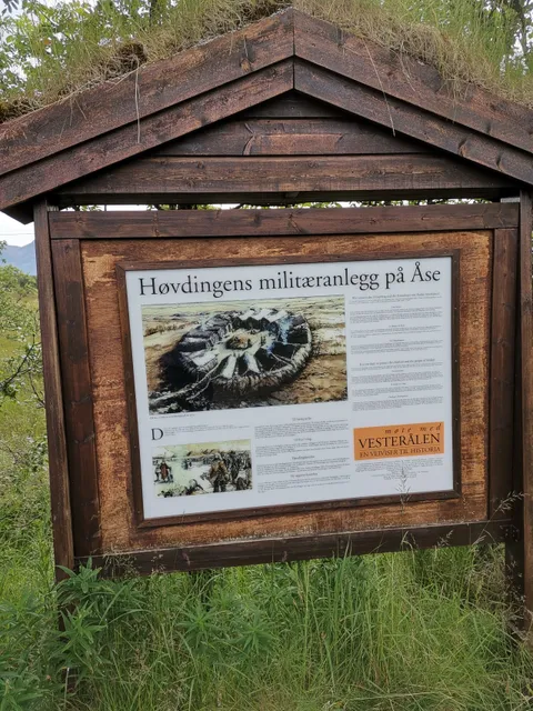 Høvdingens militæranlegg på Åse