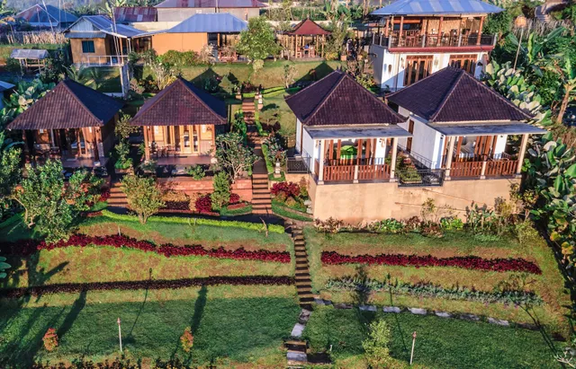 GREEN PONCI PRESENTS SUNRISE VIEW SUITES