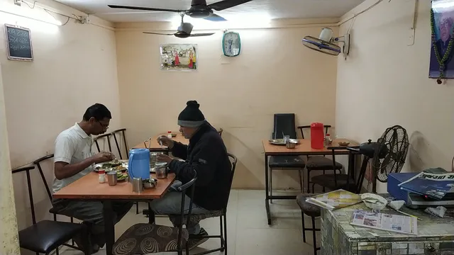 Sidhnath parotha house