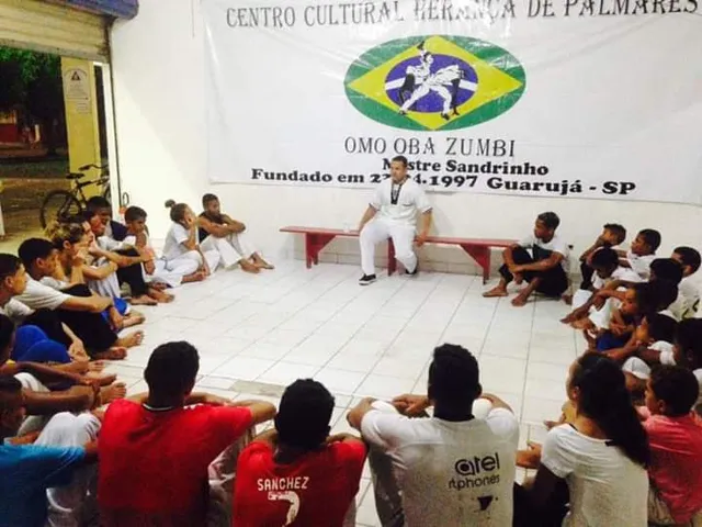 Centro Cultural Herança De Palmares Omo Oba Zumbi / Afroketu