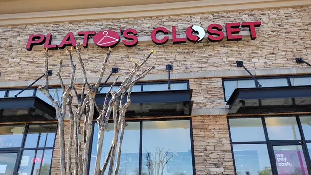 Plato's Closet Buford