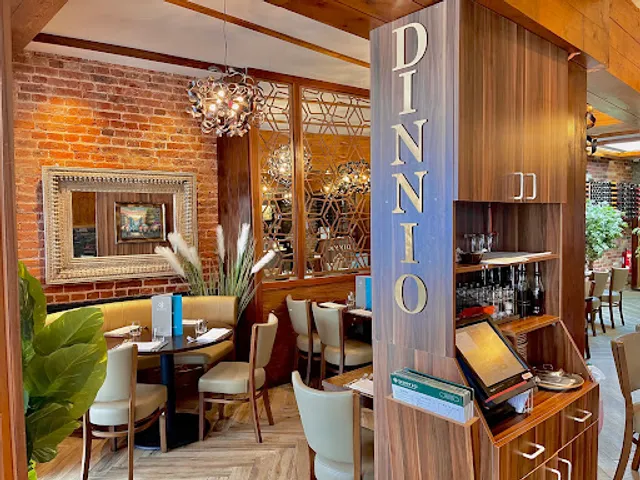 Dinnio Restaurant