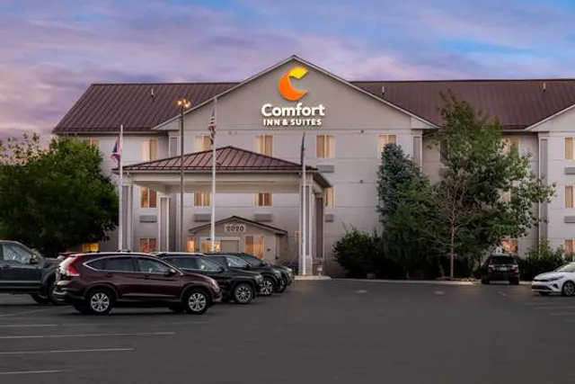 Comfort Inn & Suites Riverton