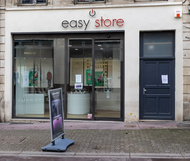 EASYSTORE Nancy - Apple Premium Reseller