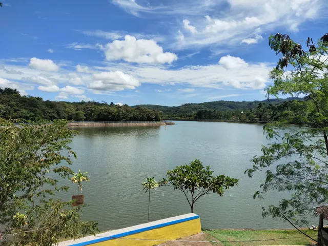 Danau Picung Kabupaten Lebong
