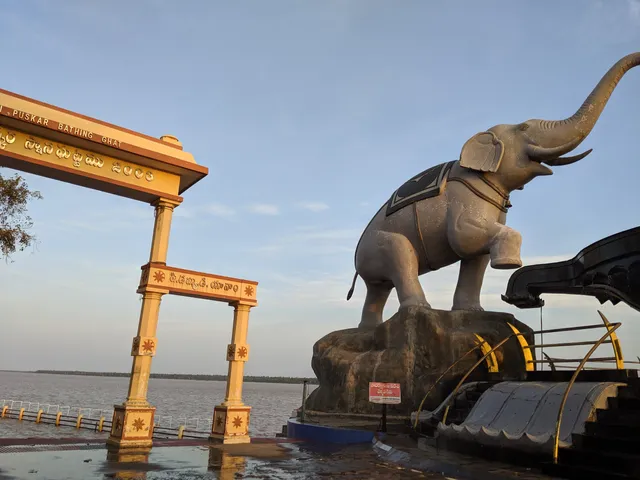 Yanam Beach Boat Point