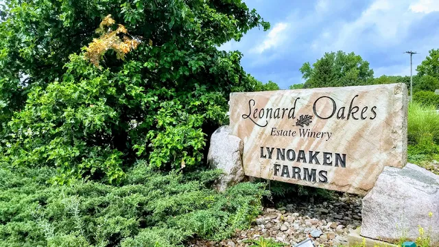 Leonard Oakes Estate Winery
