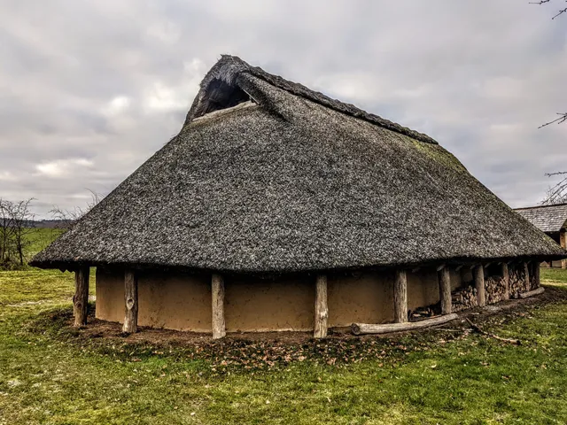 Eisenzeithaus Darpvenne