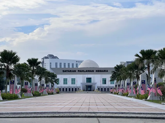 Dataran Pahlawan Negara