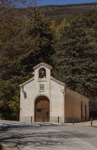 Ermita, Fuente Agria