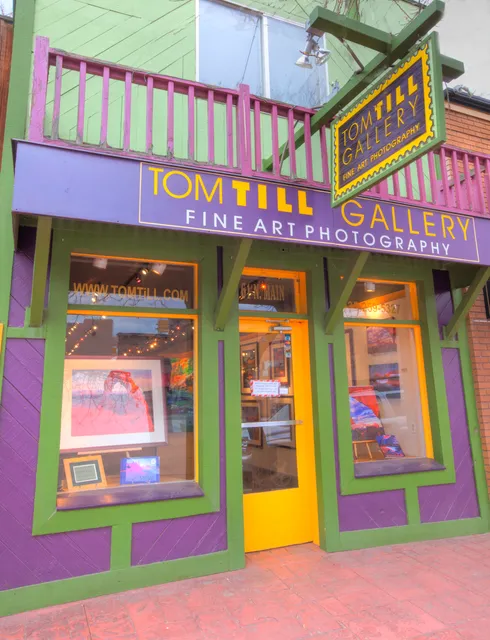Tom Till Gallery