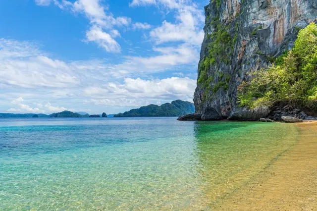 El Nido Beach