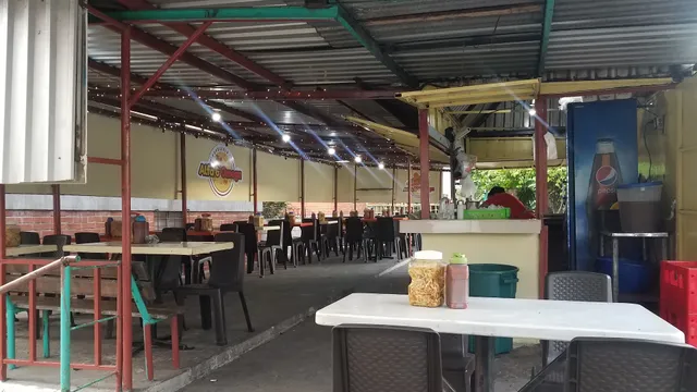 PUPUSERIA ALFA Y OMEGA