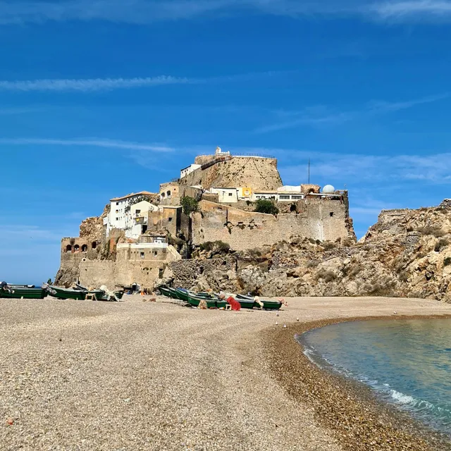 Plage Badis ⴱⴰⴷⴻⵙ