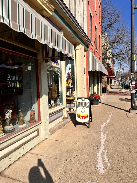 Apple Annie’s Vintage