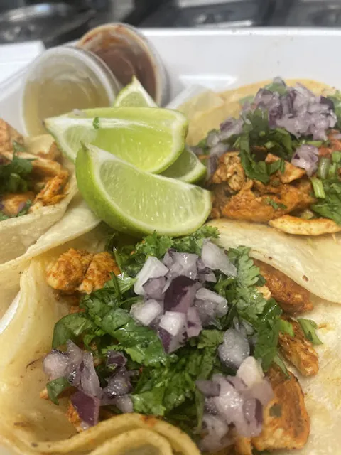 Sol y Luna Cal Mex Food