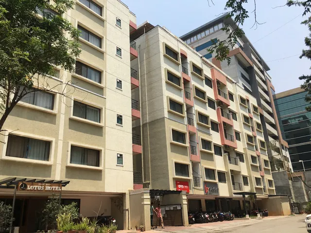 OYO 78490 Flagship Bagmane Tech Park