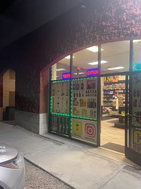 Chillax Smoke & Vape