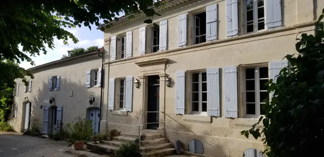 Les Chambres des Bujours