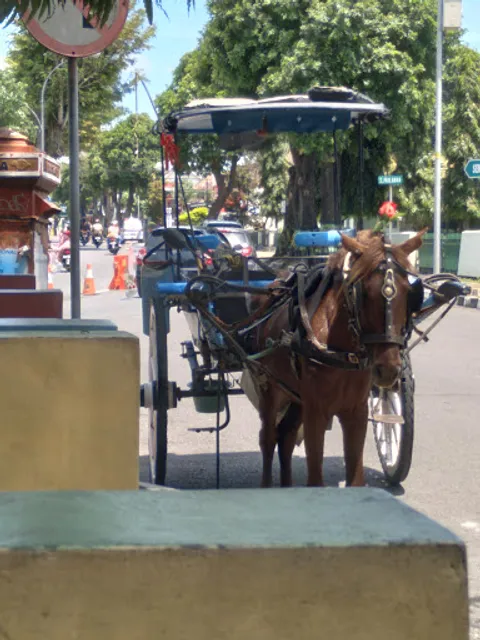 Bakso Krikil dan Bakso Tenis Pak Bendot