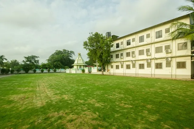 OYO 15999 Sahyadri Cottage