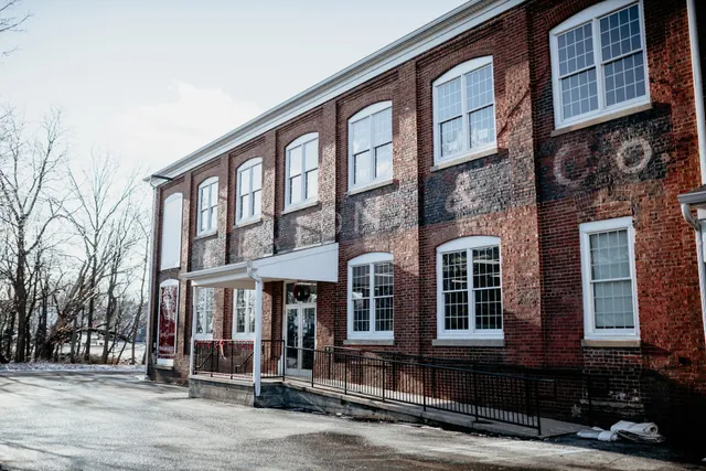 Grand Rental Station