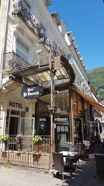 Logis Hôtel le Ceciré