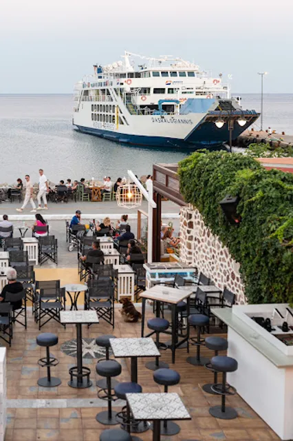 Nostos Club & Cocktail Bar