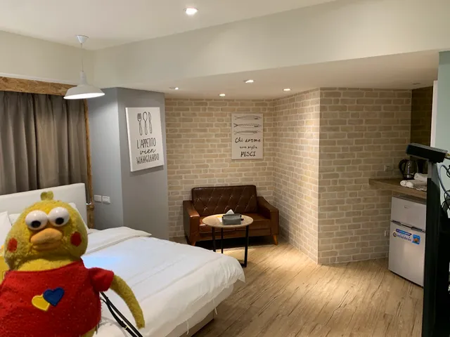 Lady M (Luodong Night Market)