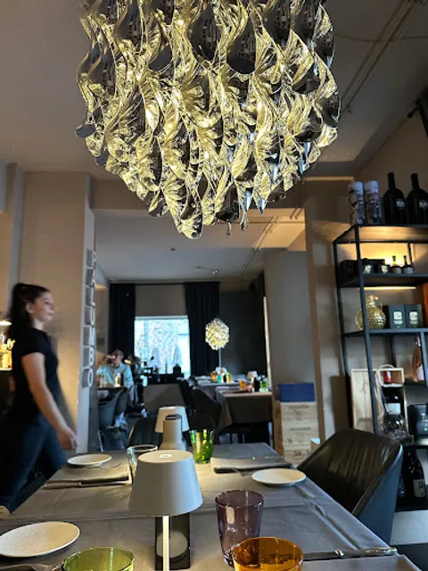 PALUMBO Restaurant