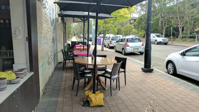 Kirrawee's Quick Shot Cafe