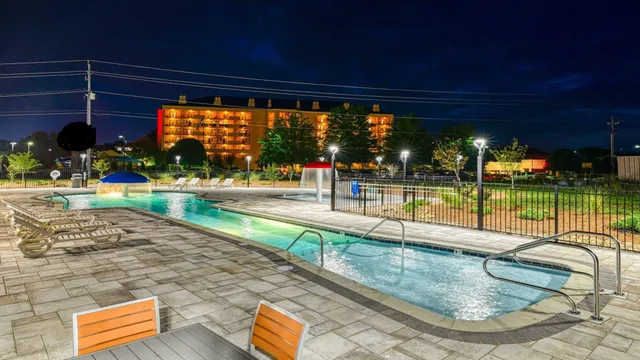 Holiday Inn Express & Suites Pigeon Forge/Near Dollywood by IHG
