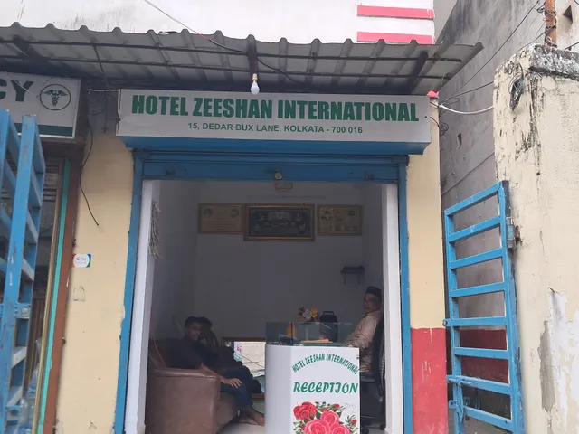 Hotel Zeeshan International