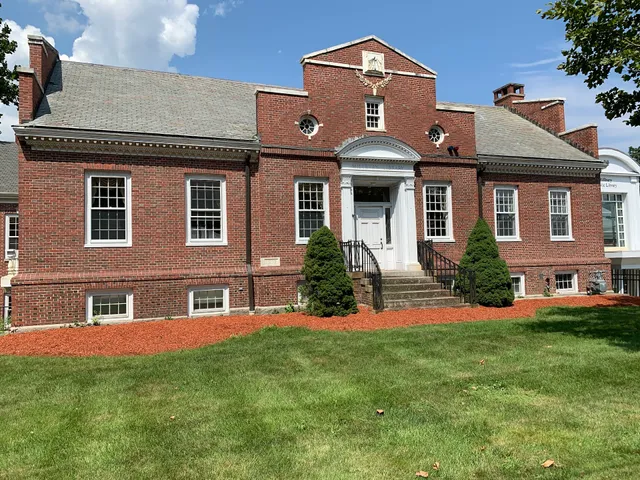 Millbury Public Library