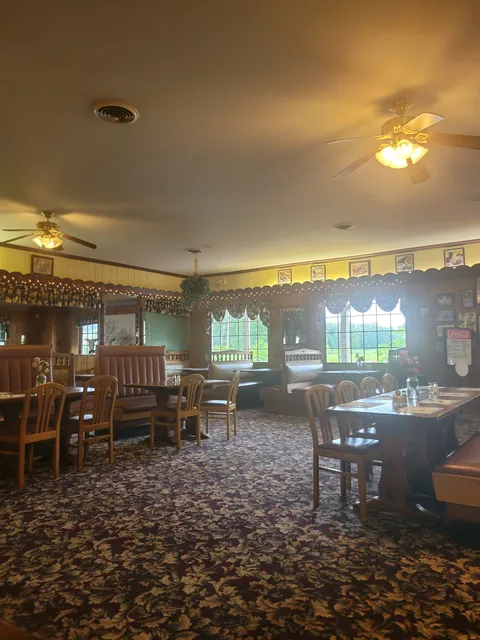 Four Brothers Pizza Inn