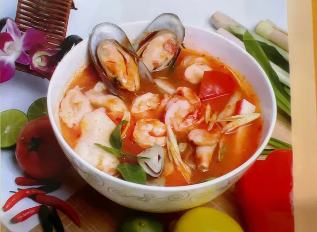 Thai Food 銀山泰菜 ร้าน ภูเงิน