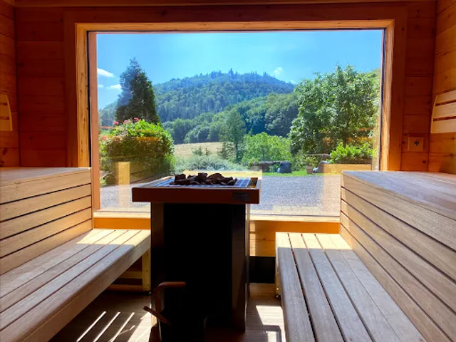 BASTENHAUS Hotel & Restaurant