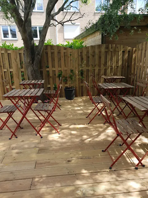 Speedy Meet Fresh Sandwiches