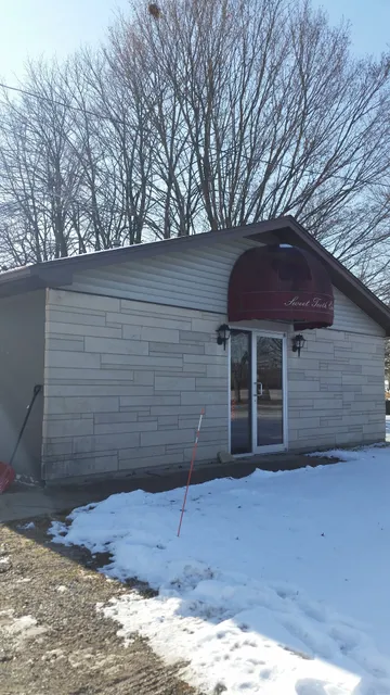 Sweet Tooth Chocolates