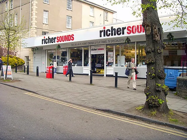 Richer Sounds, Bristol