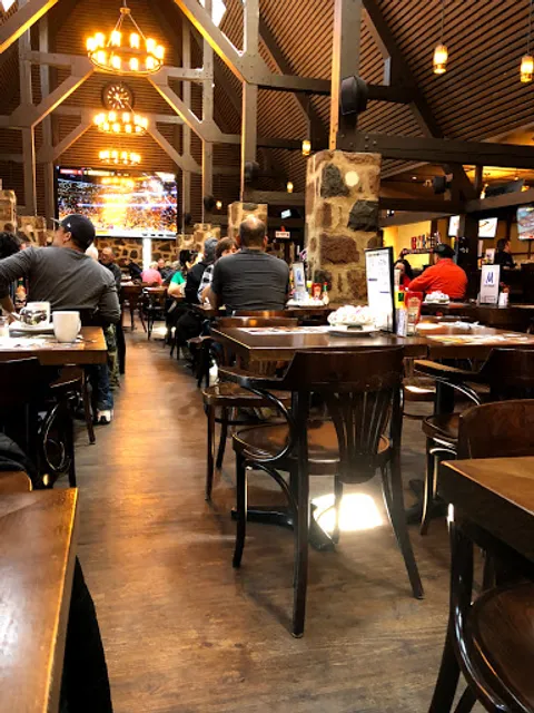 Brasserie Le Manoir Pointe-Claire