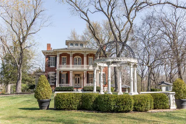 The Larimore Wedding Venue