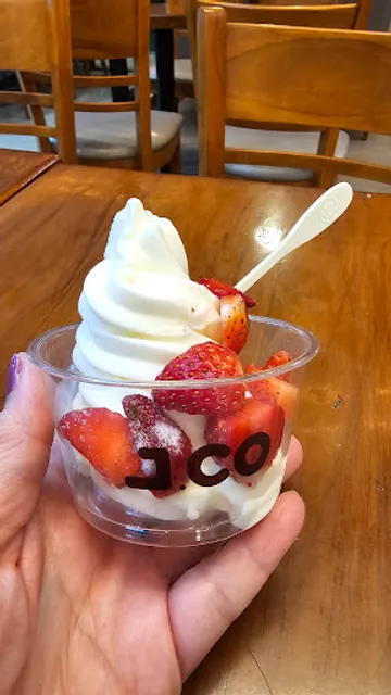 JCO COFFEE & DONUTS MITRA 10 KALIMALANG