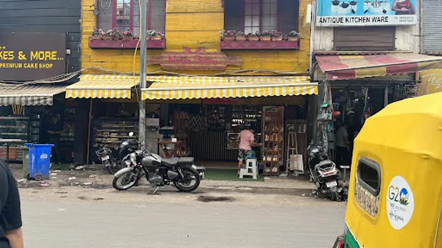 Narula Bakery by SK Cakes