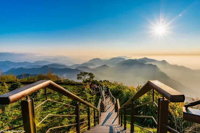 隙頂二延平步道觀雲平台