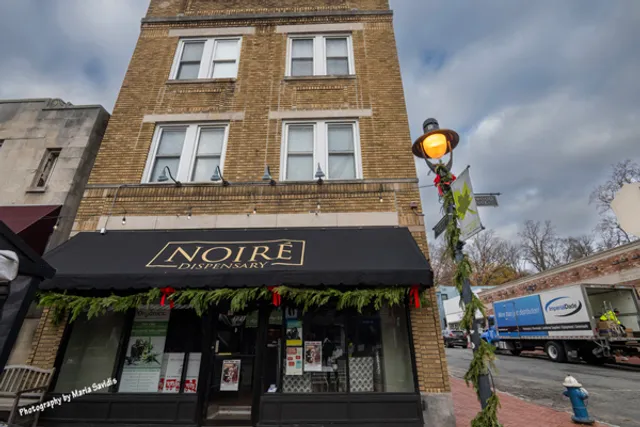 Noiré Dispensary Maplewood